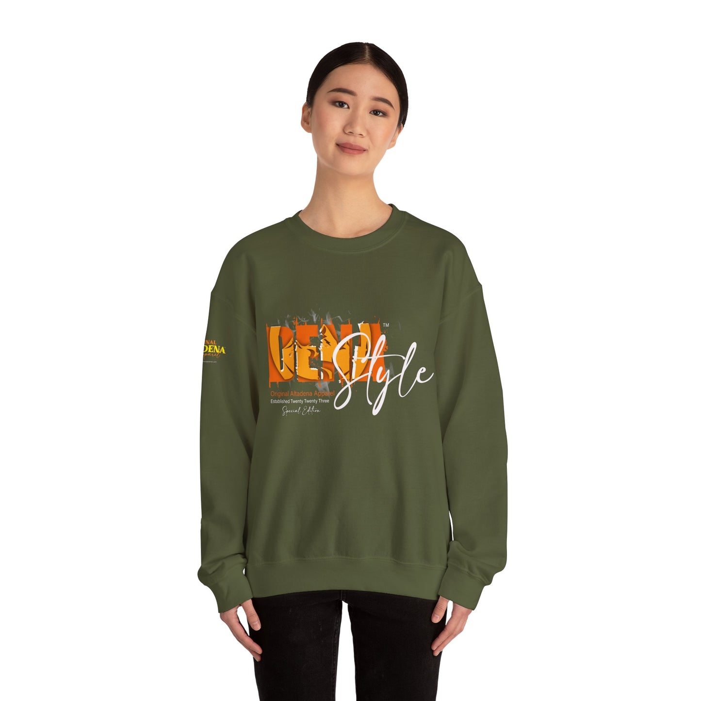 Dena Style Heavy Blend™ Crewneck Sweatshirt