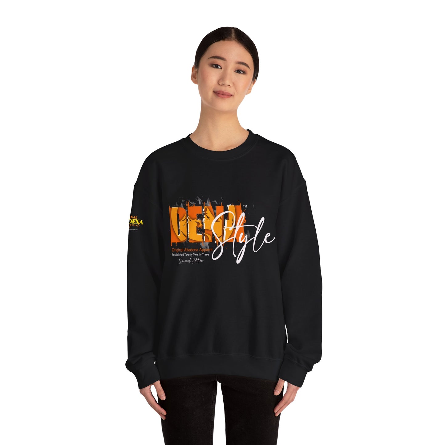 Dena Style Heavy Blend™ Crewneck Sweatshirt